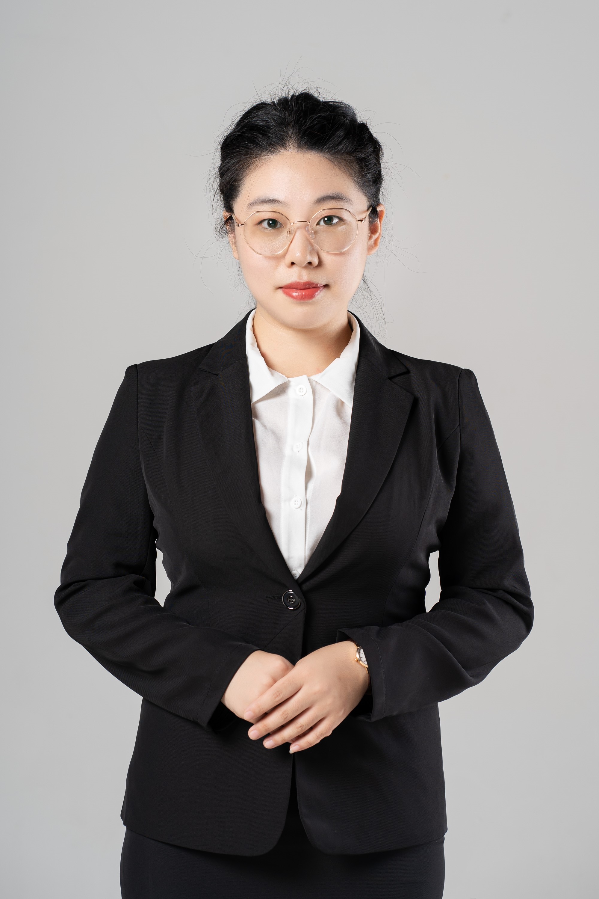 杨晓婷.jpg